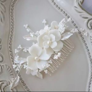Ceramic Floral Hair Comb